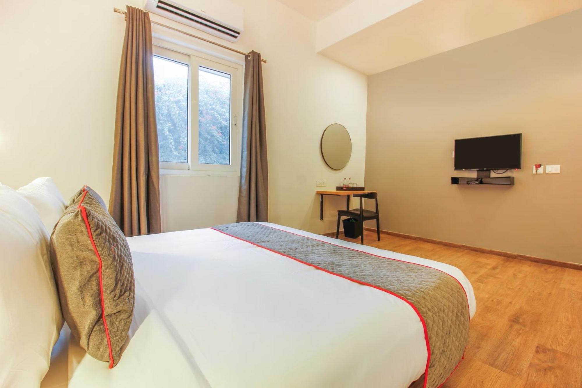 Hotel Townhouse White Ridge Shivam Road à Lālāguda Extérieur photo